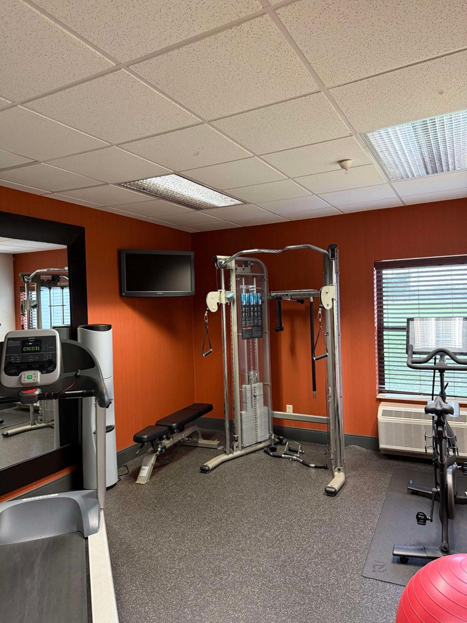 Surestay By Best Western Forsyth Decatur Экстерьер фото