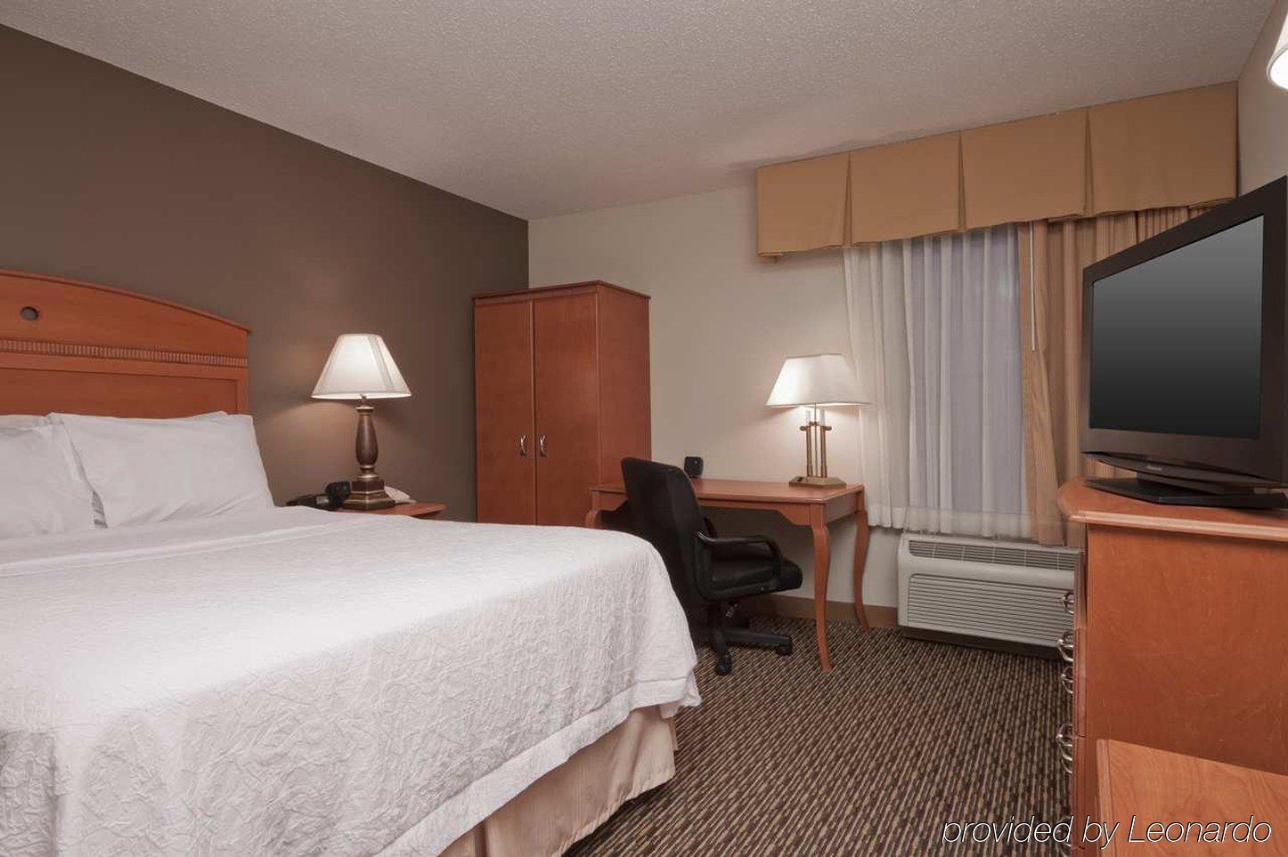 Surestay By Best Western Forsyth Decatur Экстерьер фото