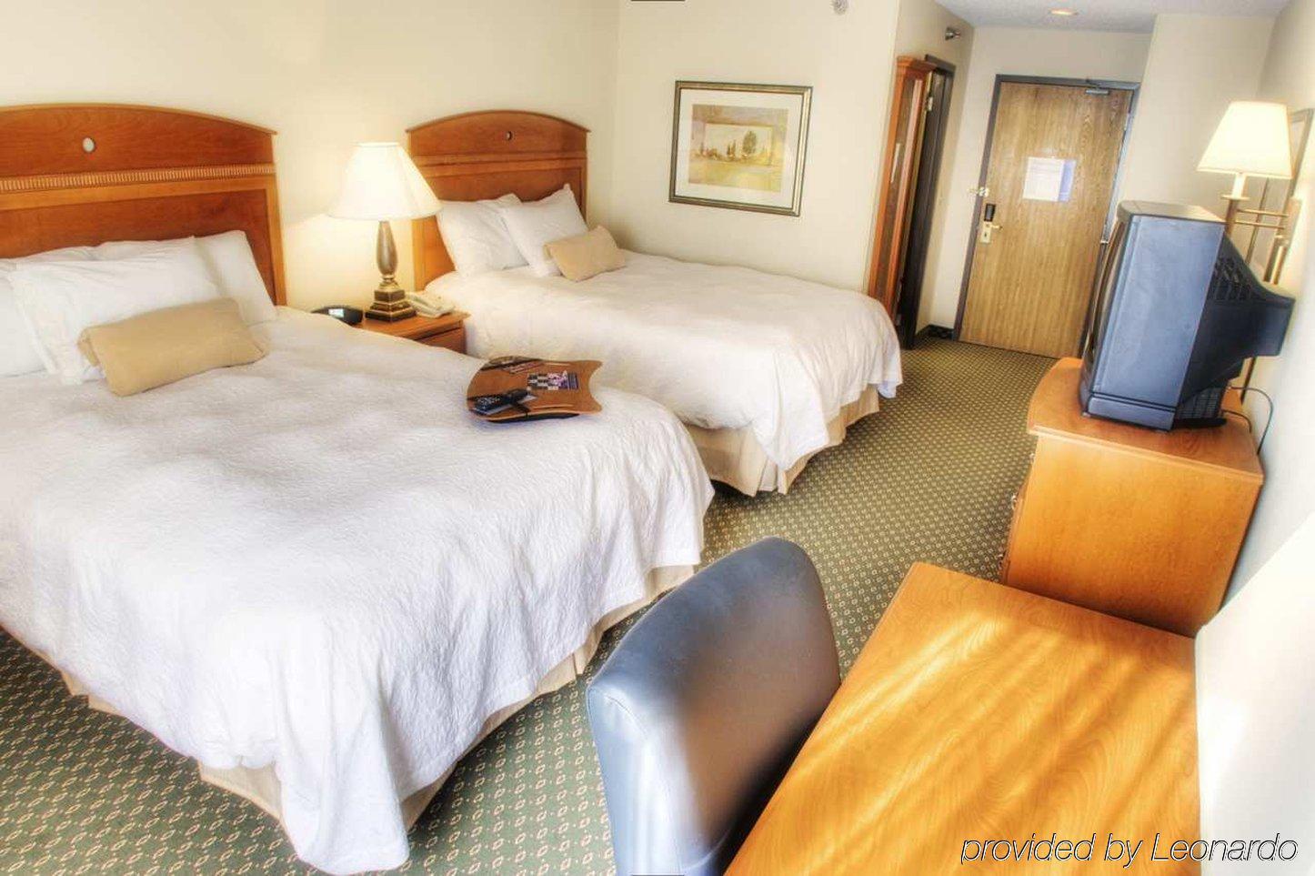 Surestay By Best Western Forsyth Decatur Номер фото